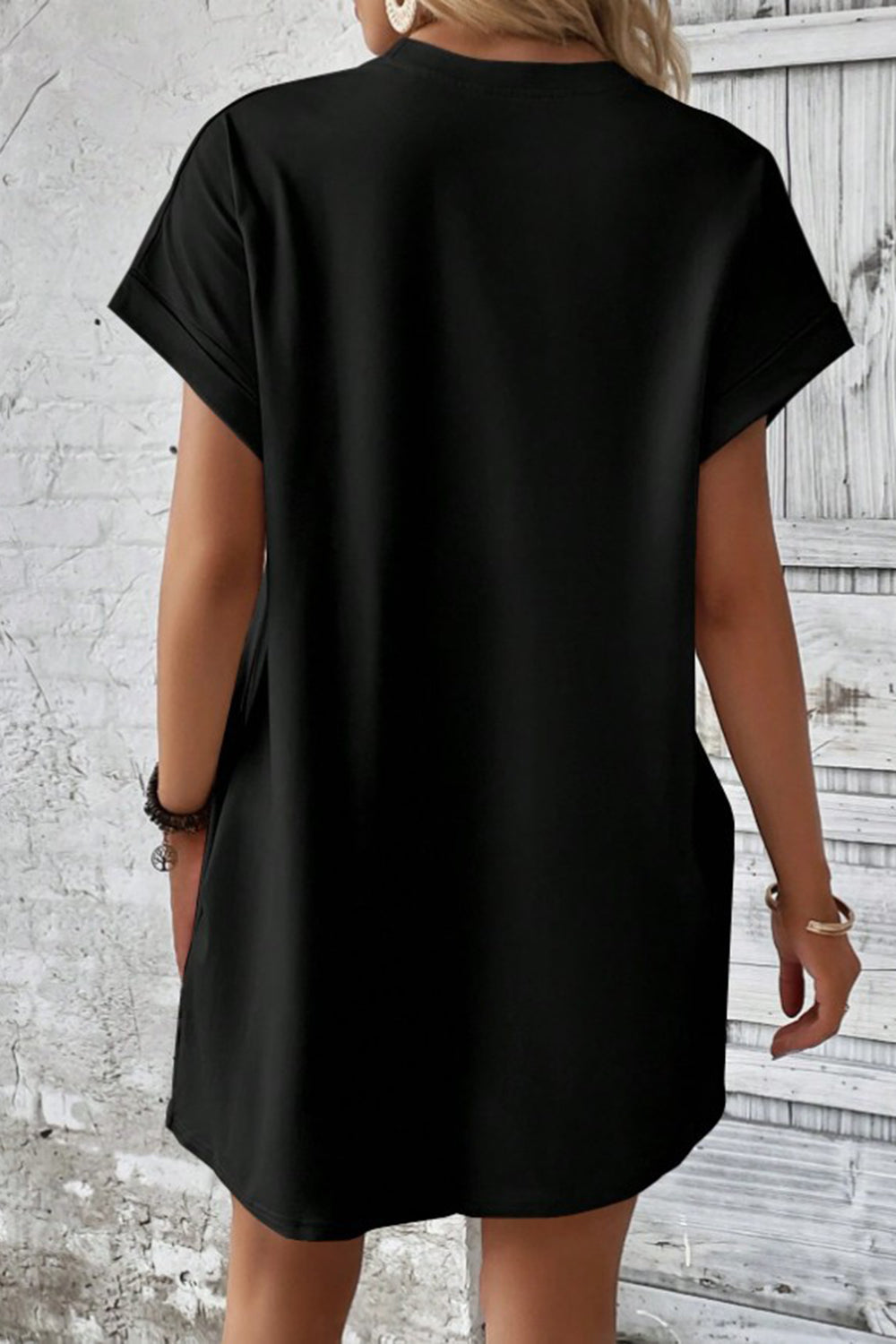 Pocketed Round Neck T-Shirt Dress